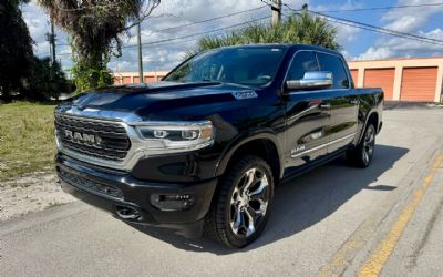 Photo of a 2019 RAM 1500 Limited 4X2 Crew Cab 5'7" Box for sale