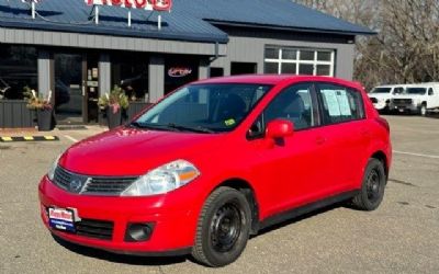 Photo of a 2009 Nissan Versa 1.8 S for sale