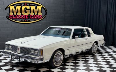 Photo of a 1982 Oldsmobile Delta Eighty-Eight Royale for sale