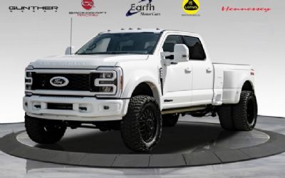 Photo of a 2026 Ford F-450SD Lariat FX4 DRW 37S - 22 Wheels 3 Lift Paint To Match for sale