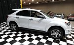 2017 Equinox Thumbnail 13