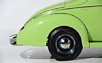 1940 Deluxe Thumbnail 24