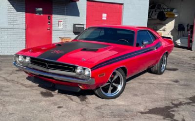 Photo of a 1971 Dodge Challenger Hemi R/T Coupe for sale