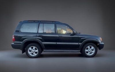 Photo of a 2003 Toyota Land Cruiser for sale