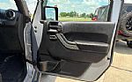 2016 Wrangler Unlimited Thumbnail 41