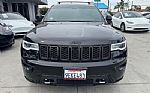 2019 Grand Cherokee Overland Thumbnail 2