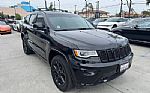 2019 Grand Cherokee Overland Thumbnail 3