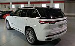 2022 Grand Cherokee Summit 4xe Thumbnail 3