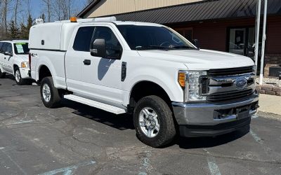 Photo of a 2017 Ford F-250 Super Duty XLT 4X4 Truck for sale