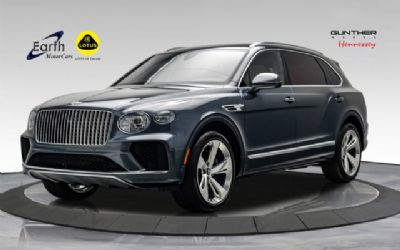 Photo of a 2023 Bentley Bentayga EWB Contrast Stitching & Piping 22 Polished Wheels for sale
