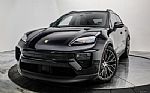 2025 Macan Electric Thumbnail 4