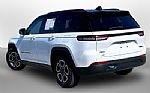 2022 Grand Cherokee Thumbnail 10