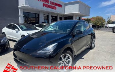Photo of a 2023 Tesla Model Y SUV for sale