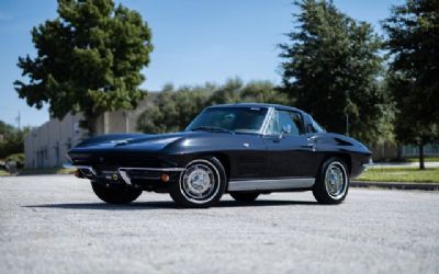 Photo of a 1963 Chevrolet Corvette Split Window - Stunning Numbers Match! for sale