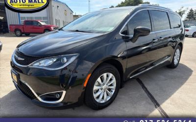 Photo of a 2019 Chrysler Pacifica Touring L FWD for sale