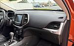 2014 Cherokee Thumbnail 33