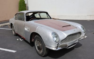Photo of a 1967 Aston Martin DB6 for sale