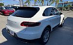 2018 Macan Thumbnail 4