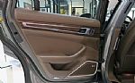 2022 Panamera Thumbnail 27