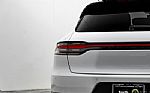 2021 Macan Thumbnail 14