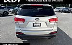 2017 Sorento Thumbnail 6