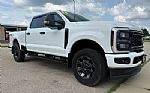 2024 Super Duty F-250 SRW Thumbnail 3