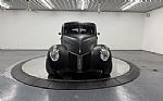 1940 Deluxe Thumbnail 3