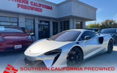 Photo of a 2023 Mclaren Artura Coupe for sale