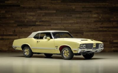 Photo of a 1970 Oldsmobile Cutlass 442 W-30 Convertible Tribute for sale