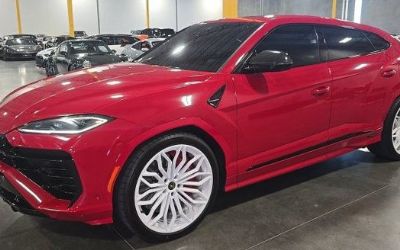 Photo of a 2025 Lamborghini Urus SE Lamborghini Info System Unicolor Heated Leather SE for sale
