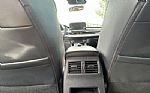 2023 Outlander PHEV Thumbnail 32