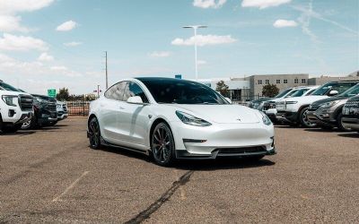 Photo of a 2019 Tesla Model 3 Long Range Sedan for sale