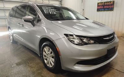 Photo of a 2020 Chrysler Voyager L for sale