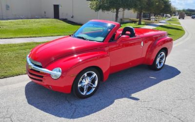 Photo of a 2005 Chevrolet SSR for sale