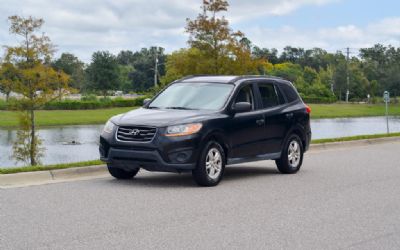 Photo of a 2011 Hyundai Santa FE GLS, SUV for sale