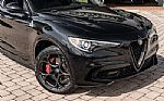 2022 Stelvio Thumbnail 8