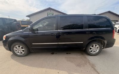 Photo of a 2010 Chrysler Town & Country Touring Plus for sale
