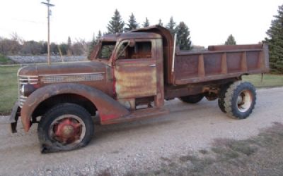 1948 Diamond T Model 404 Truck