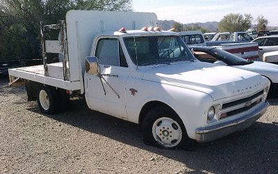1967 Chevrolet C30 Flatbed Truck