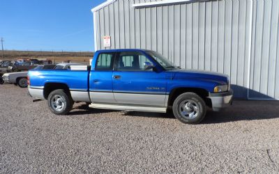 1995 DO Ramcharger 2 Wheel Drive EXT. Cab