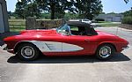 1961 Corvette Thumbnail 1