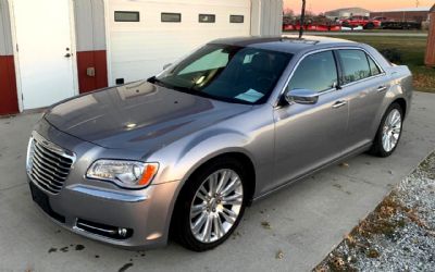 2013 Chrysler 300C 4 DR. RWD Sedan