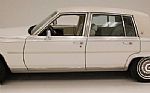 1989 Fleetwood Brougham Thumbnail 2