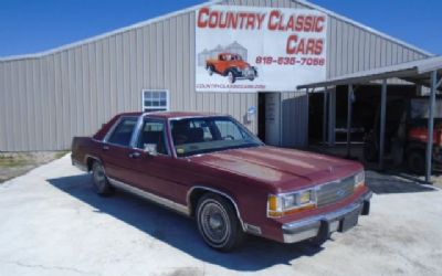 1989 Ford Crown Victoria 