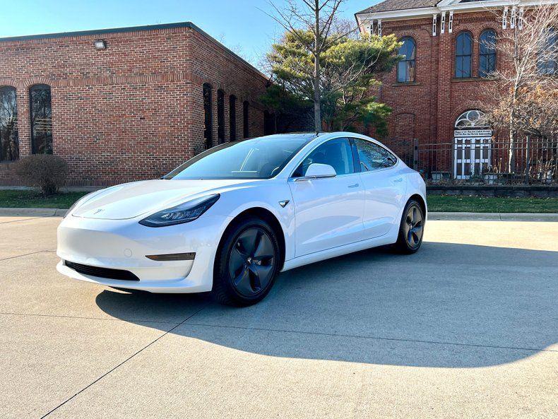 2019 Model 3 Image