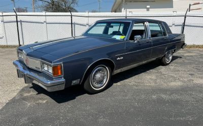 1984 Oldsmobile 98 Regency Brougham 