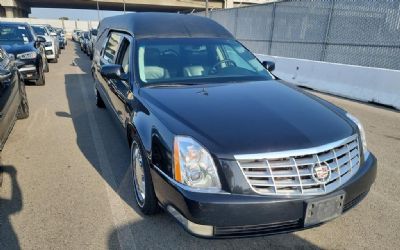 2010 Cadillac Limousine Coach