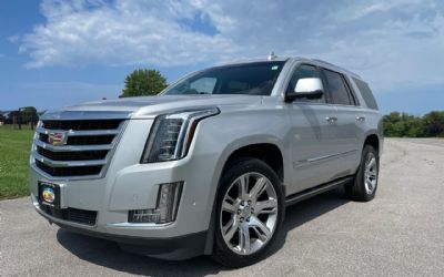 2017 Cadillac Escalade Premium Luxury 4X4 4DR SUV