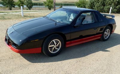 1986 Pontiac Fiero 