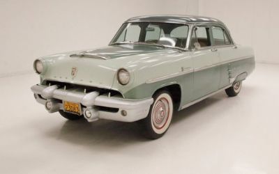 1953 Mercury Monterey Sedan 